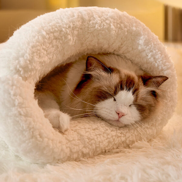 Sleeping Bag Warm Closed Pocket Cat Nest - Image 6