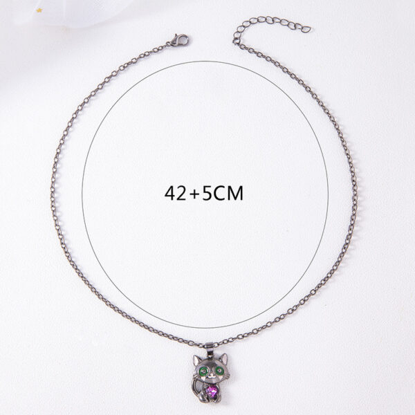 Black Cat Rhinestone Heart Pendant Necklace - Image 7